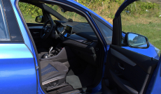 Ženský pohľad na: BMW 218i Active Tourer - bavorák so športovou výbavou